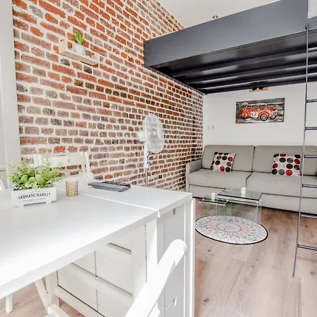 Apartment Cmg Faubourg Saint-martin / Chaudron Paris
